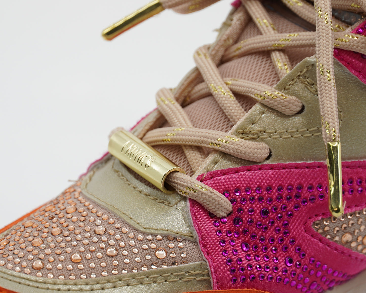 Exotico - Extremely comfortable shiny pearl exclusive shoes