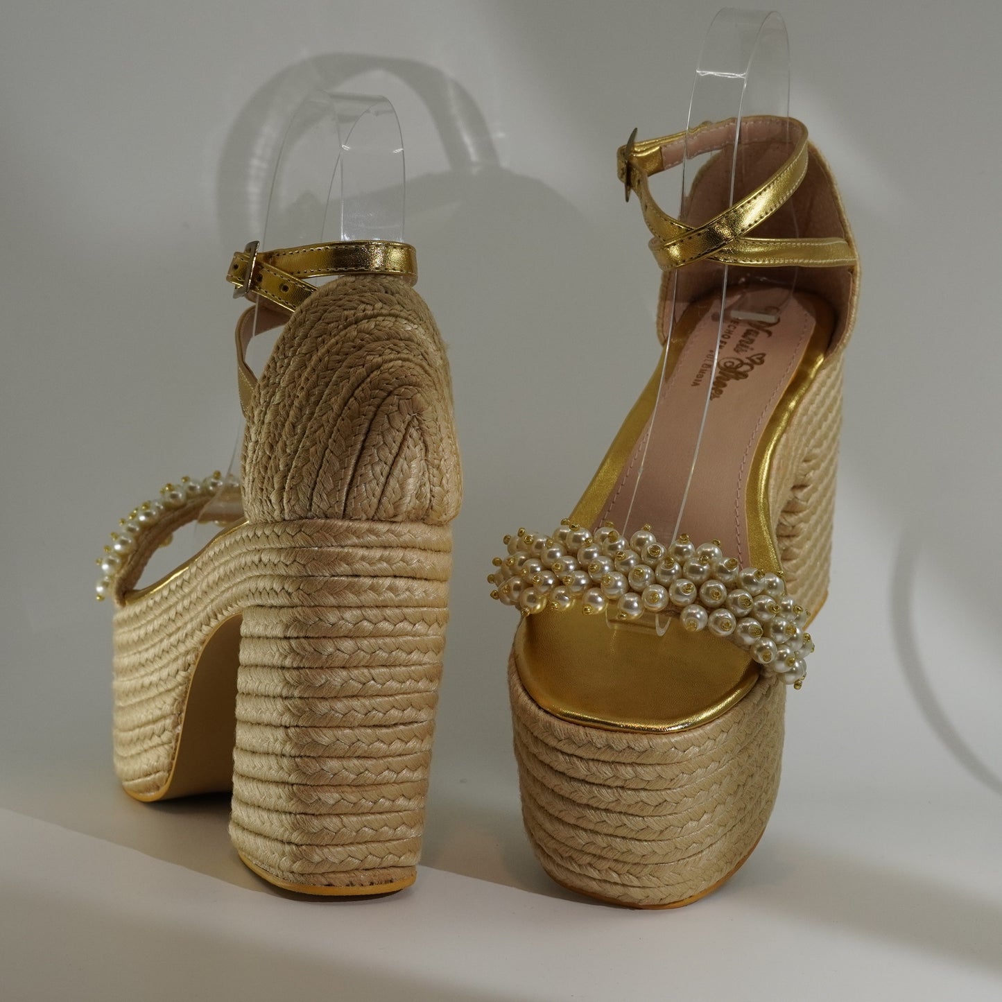 Almendra / High quality, Height 16 cm , Colombian Sandals, Lightweight, Comfortable, Elegant, - Thin foot