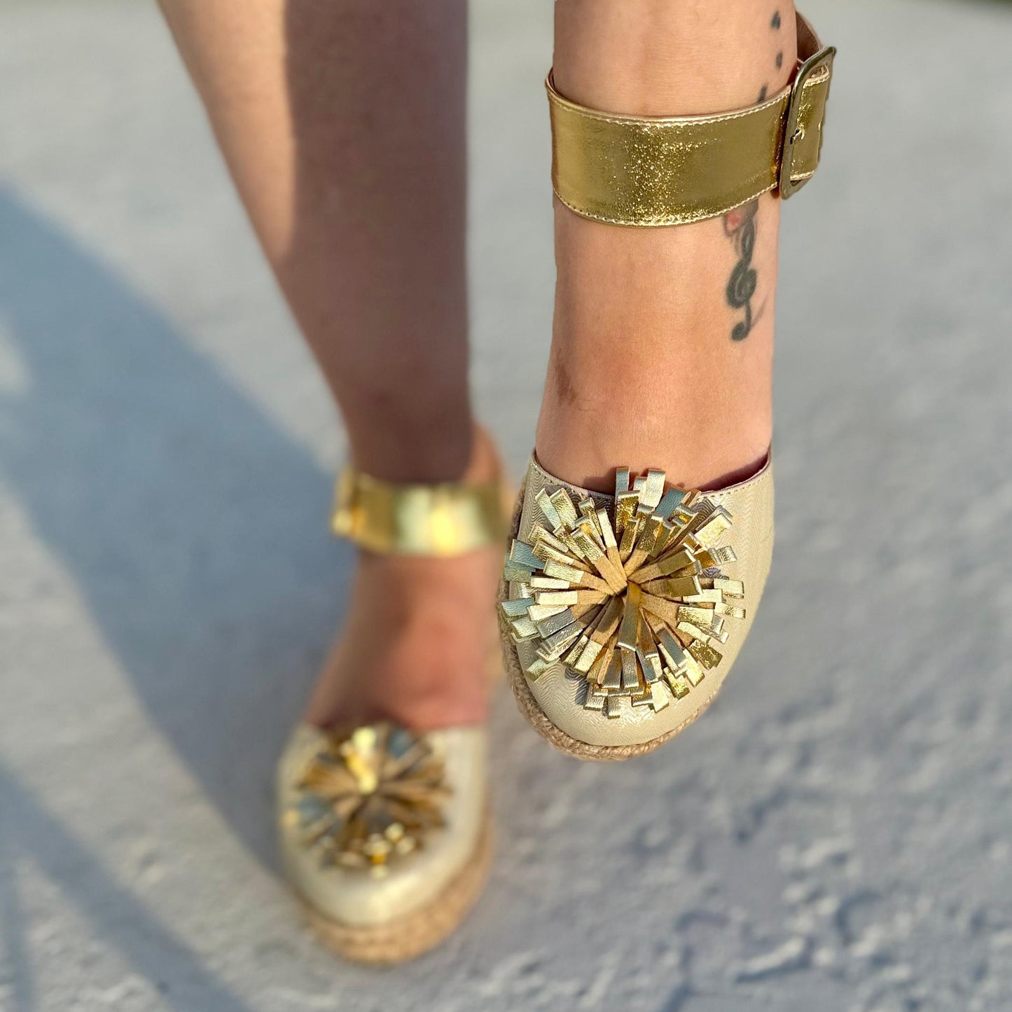 Capullo / Handmade Colombian Sandals - Height 7cm - thin foot- They are not heavy.