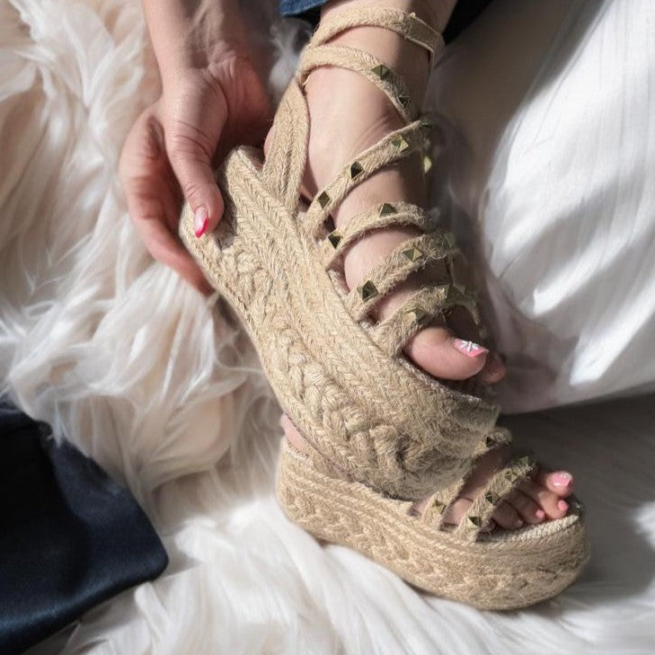 Mily 2.0 (Con trenza) - Heart Sandals Handmade Platforms of High Quality and Comfort.