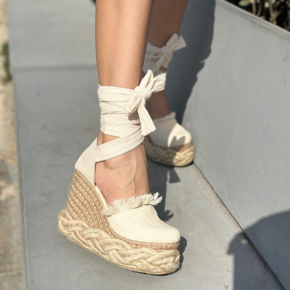 Liz / Handmade Colombian Sandals - Height 10cm - thin foot- They are not heavy..