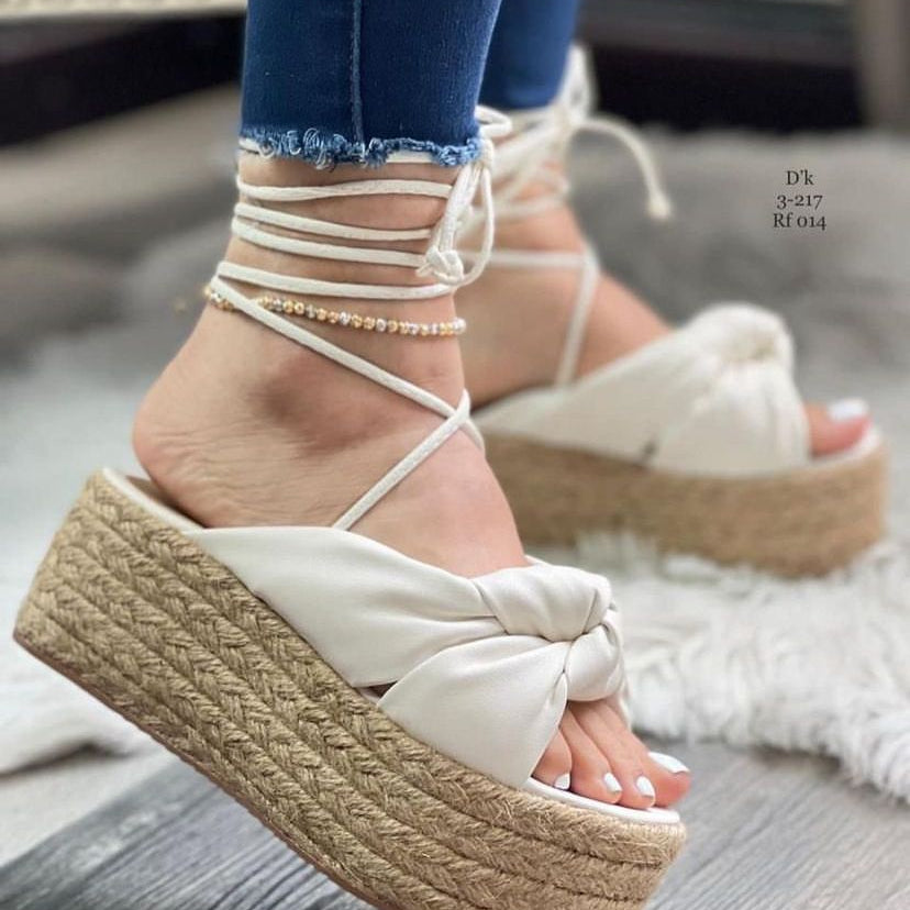 Victoria /Colombian Sandals, High quality, Lightweight, Comfortable, Height 6cm - Thin foot.