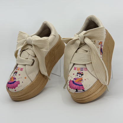 Katrinas / Walking with Art, Special Edition Colombian Denim Katrinas.