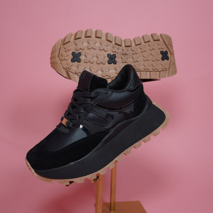 Salo - Urban Colombian Sneakers , Bright Flashes - Style and Comfort.