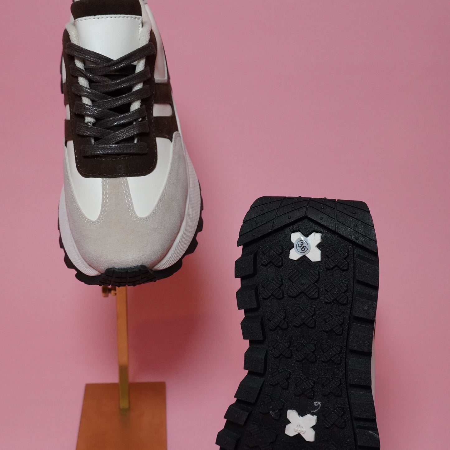 Salo - Urban Colombian Sneakers , Bright Flashes - Style and Comfort.