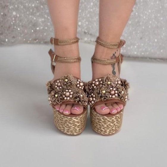 Dalila  /High quality,  Height 12 cm, Lightweight, Comfortable, Elegant, - Thin foot
