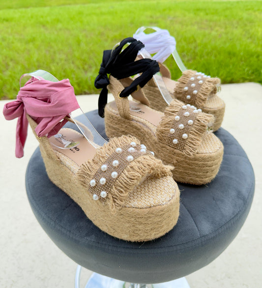 Dana / High quality,  Height 6 cm, Lightweight, Comfortable, Elegant, - Wide foot