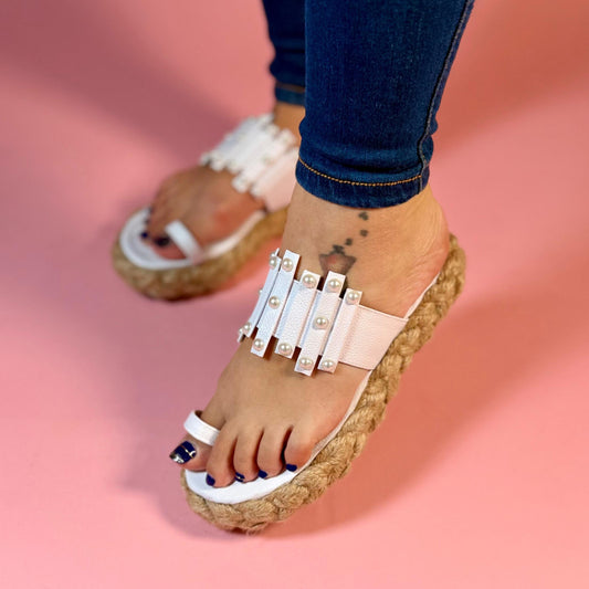 Sandy  / High quality,  Height 6 cm, Lightweight, Comfortable, Elegant.