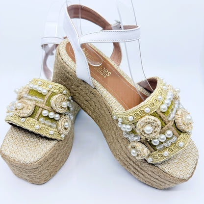 Mia - High Quality and Comfort Handmade Platform Sandals.