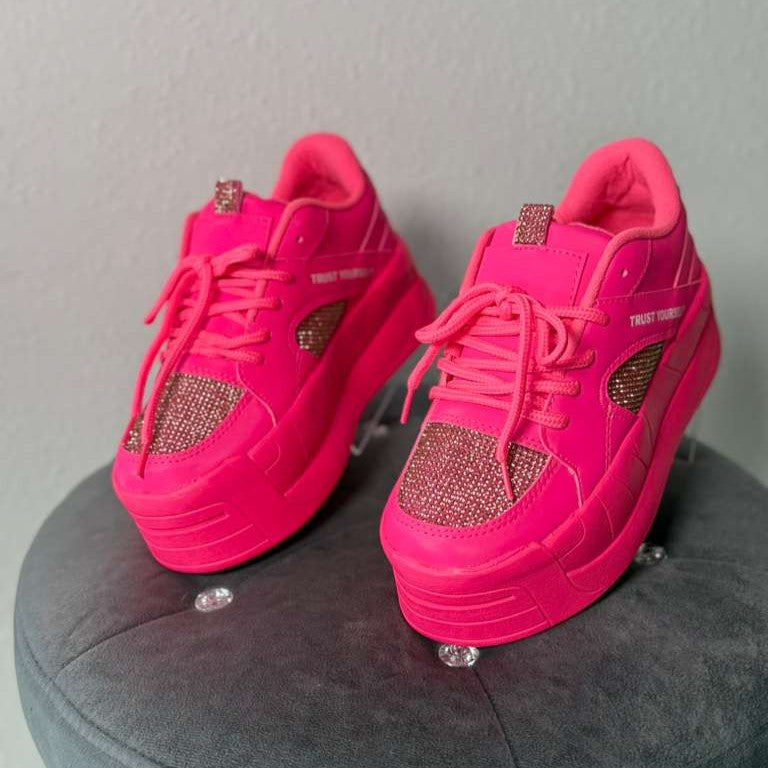 Emma Urban Colombian Sneakers Round Toe Velcro Closure All Seasons Durable Sole Interior Padding Versatile Design Authentic Colombian Style Made in Colombia Casual Sports Shoes Athletic Trainer Footwear