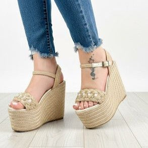 Doris Traditional/ Sandals Handmade Platforms of High Quality and Comfort, Heigth 15 cm.