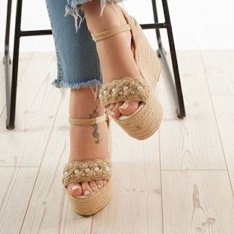 Doris Traditional/ Sandals Handmade Platforms of High Quality and Comfort, Heigth 14 cm.