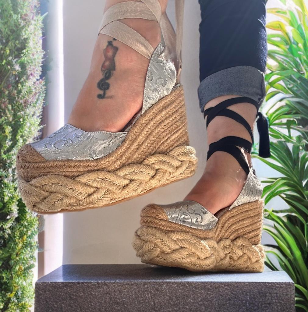 Devy  - High Sandals High Quality and Comfort Platforms