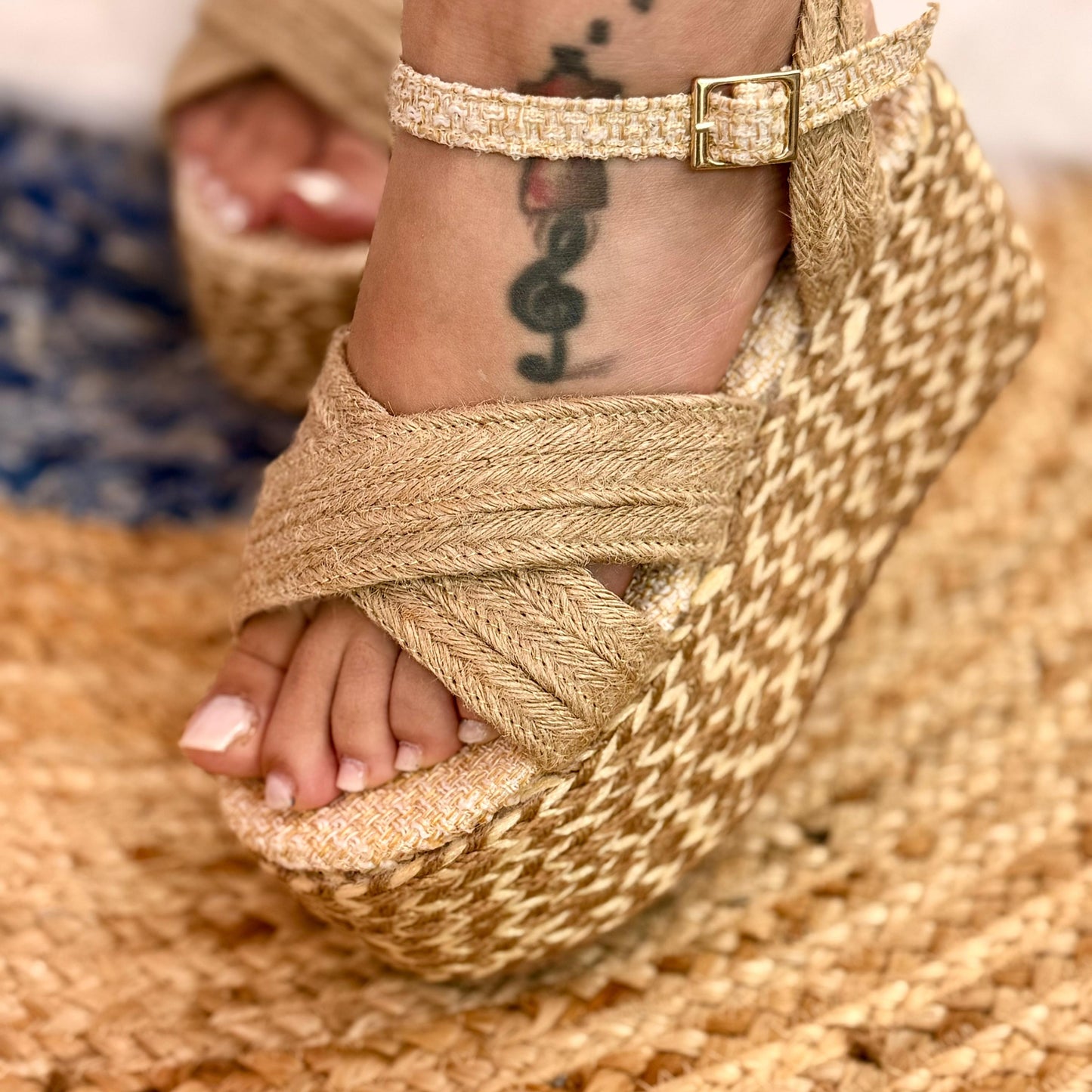 Lili /Colombian Sandals, Lightweight, Comfortable, Height 6 cm - Wide foot